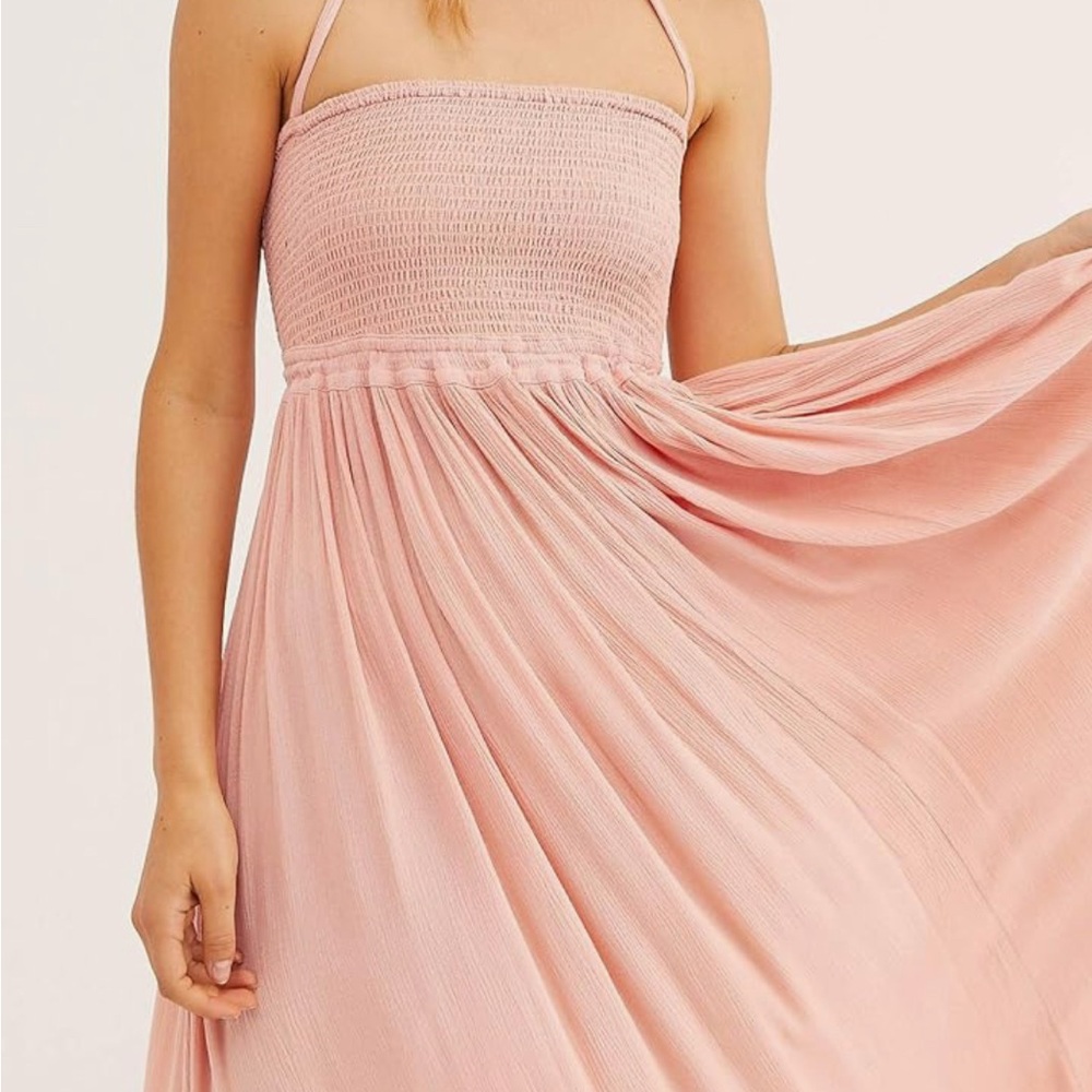 Pink Pleated Ruffled Backless Sundress - Picture 3 of 3
